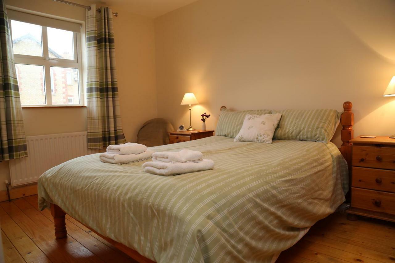 Sunny Seaside Getaway Villa Portstewart Esterno foto